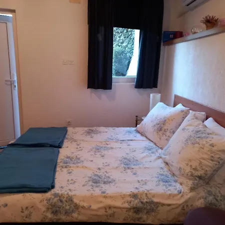 Studio Ana Apartment